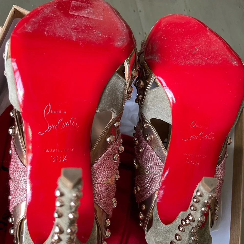 Christian louboutin venecage suede taupe pink studded peep toe sz 38.5